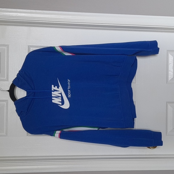 Nike Hoodie - Picture 1 of 7